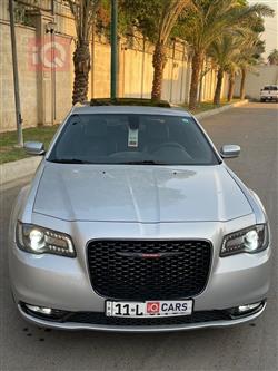 كرايسلر 300